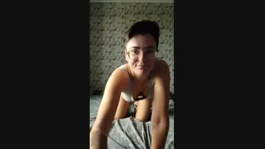 Sandras pussy play and cum