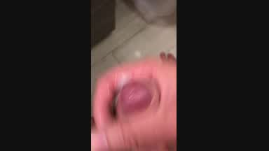 Cum shot