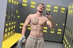 Worship my alpha body