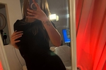 <3