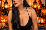 vick — 🐈‍⬛ Curves, Claws & Halloween Magic ✨