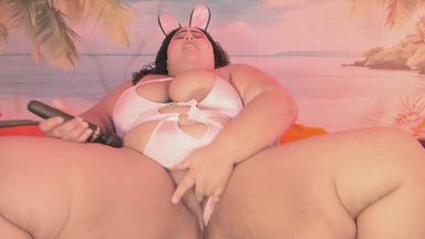 MY VIBRATOR ON MY CLITORIS AND YOU CONTROLLING IT