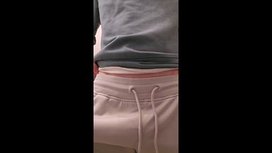 Cock reveal