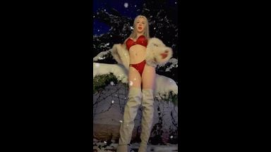 Winter tease ❄