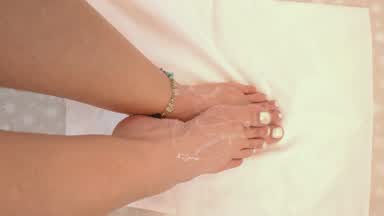 Feet cum
