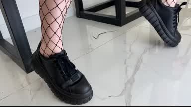 FISHNET TIGHTS