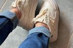FEET