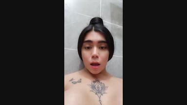 analshow ( 9inches toy ) โ playing with my pussy toy
