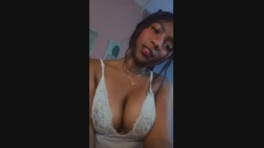 😘