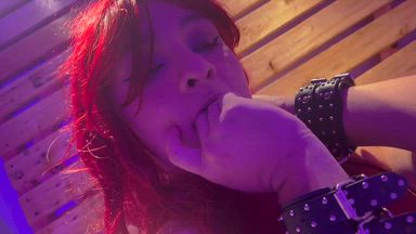 Submissive NIcki <3
