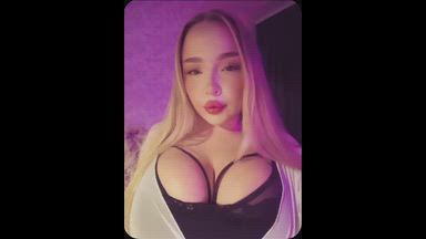 watch me move 💋