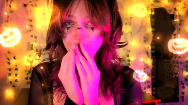 anya โ ๐ Happy Halloween ๐