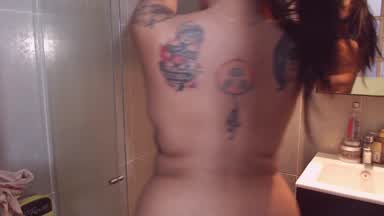Shower Voyeur