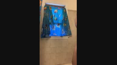 5:32 shower video