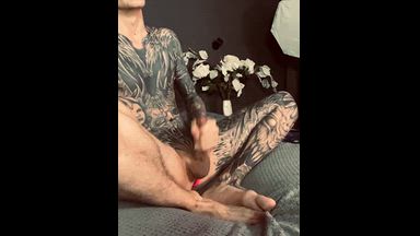 alex โ Cum on my feet