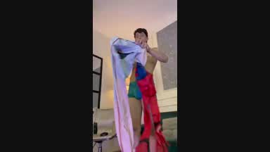 ✨putting on my spiderman suit lol😜✨