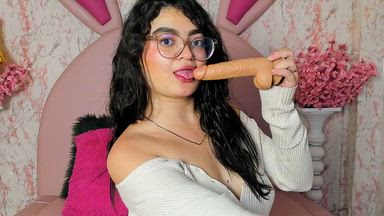 Kiss in ur cock my loveeeee😈