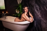 Bathtube naked