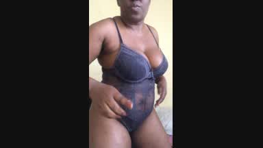 Ebonyletty