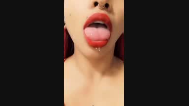 💦🥵💋
