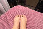 feet
