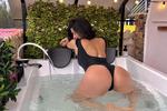jacuzzi time 💦