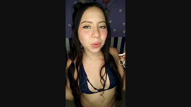 danna — Watch this… I’m getting naked and moving sexy whil