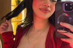Boobs out! 🍒😈