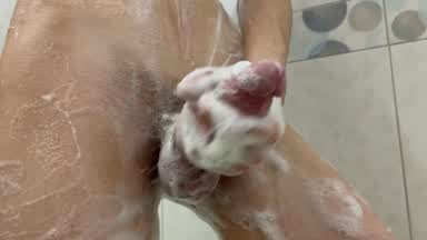 Play a little with cock in shower❤️