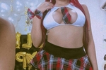 😈