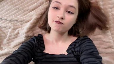 Mary playfully teases you with her eyes👀