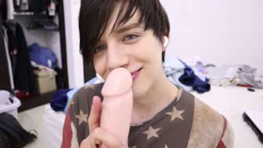 *new* playing with dildo HD