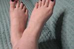 Feet, feet, feet!