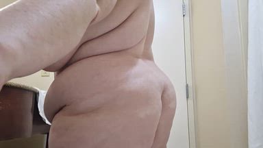 Some lotion fun (ass)