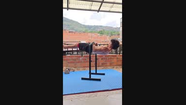 Crazy Gimnasta boy 👄💪🕸️🕷️🖤🤍