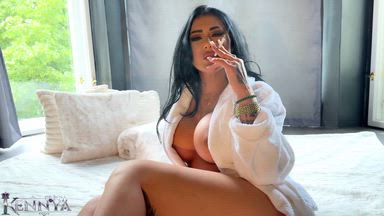 A teasing morning cigarette with Mistress Kennya p