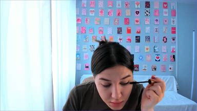 Makeup time^^