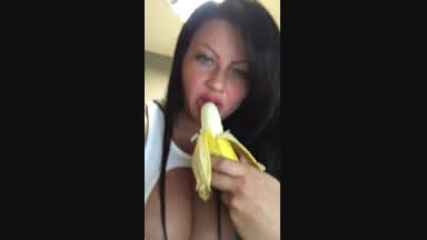banana suck