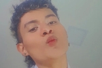 kisses