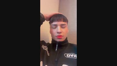 connor 💜 live Chaturbate webcam gallery thumbnail