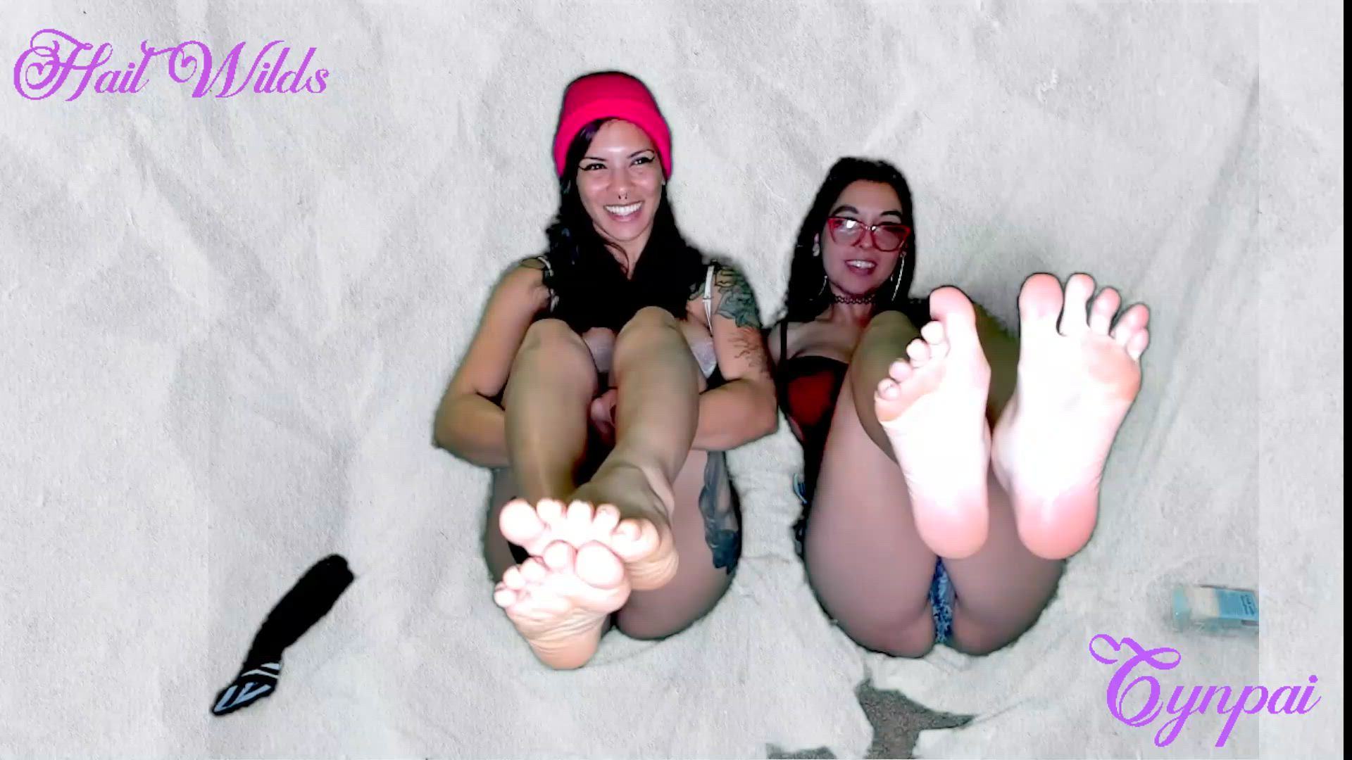 Feet worship w/@cynpai & @Hailwilds