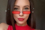 <3
