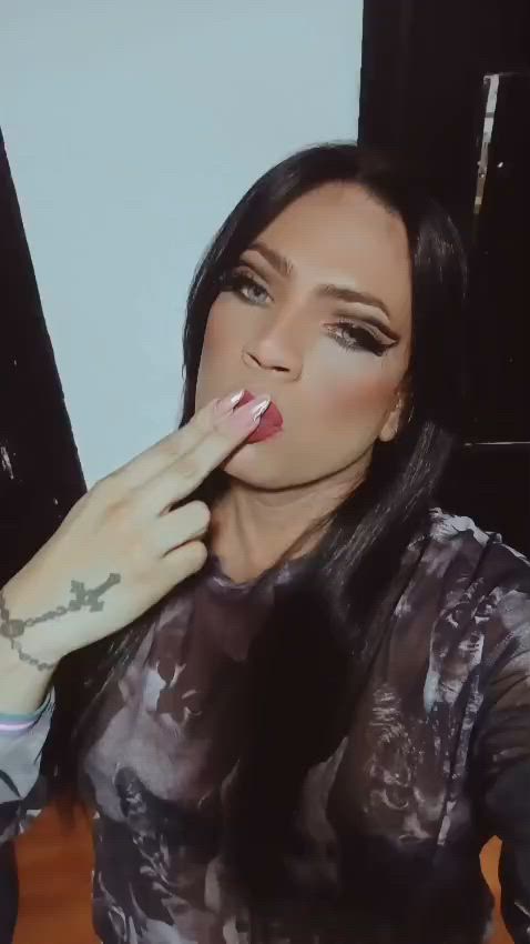 besitos