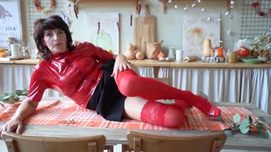 Red latex