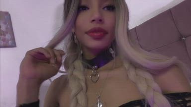 YOUR GIRL PETITE!!🎀 SSHH🤫