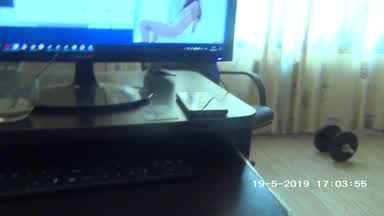 Cum on porn lesbians