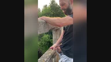 The largest cumshot you will EVER see