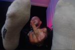 Foot , middle finger