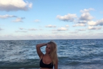 blond