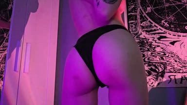 asss)